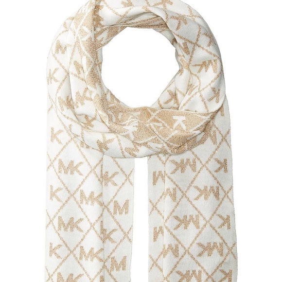 Michael Kors scarf NWT!! - Picture 4 of 4